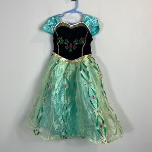 Vague Fashion Products for Sale up to 90% Off Retail: Poshmark